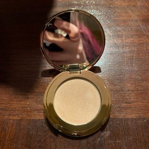 Tarte Highlighter in Temptress